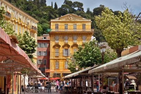 Studio Carré D'or Situé à 50 M De La Plage Nizza
